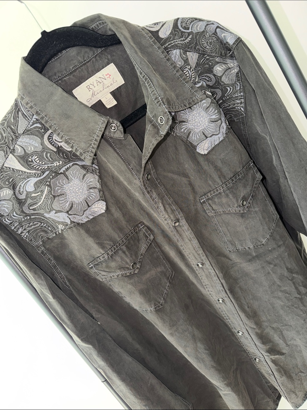 Ryan Michael Embroidered Yoke silk/cotton pearl snap Western Shirt - Gray -large
